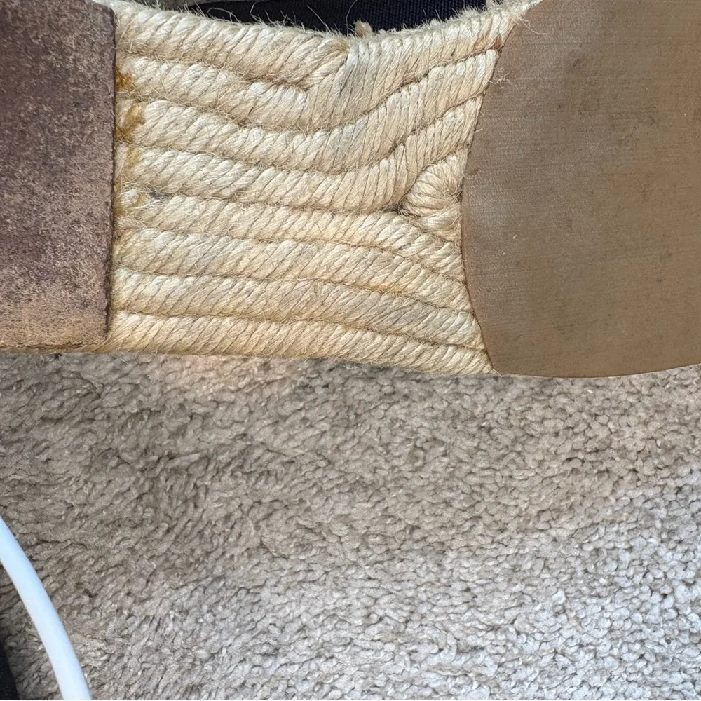 Authentic YSL - Picture 9 of 16